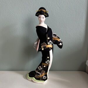 Genuine Hakata Doll #63/1000 Black and Gold Porcelain Geisha Figurine 16.5”